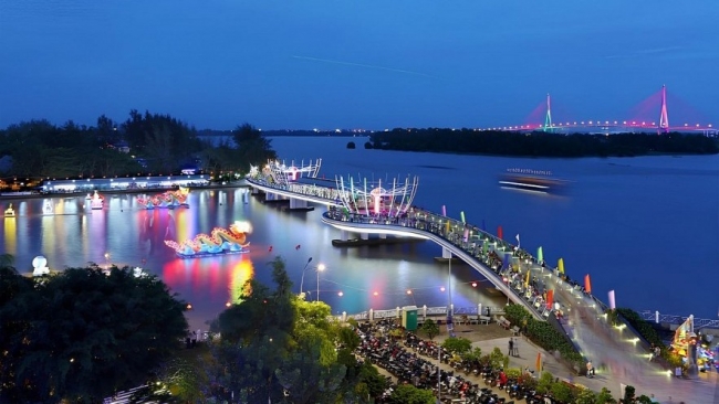 can tho phan dau dua du lich tro thanh nganh kinh te mui nhon