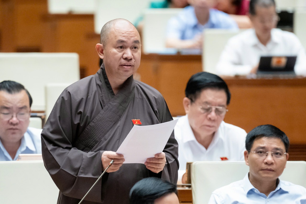 ủng hộ việc thành lập Quỹ bảo tồn di sản văn hóa.