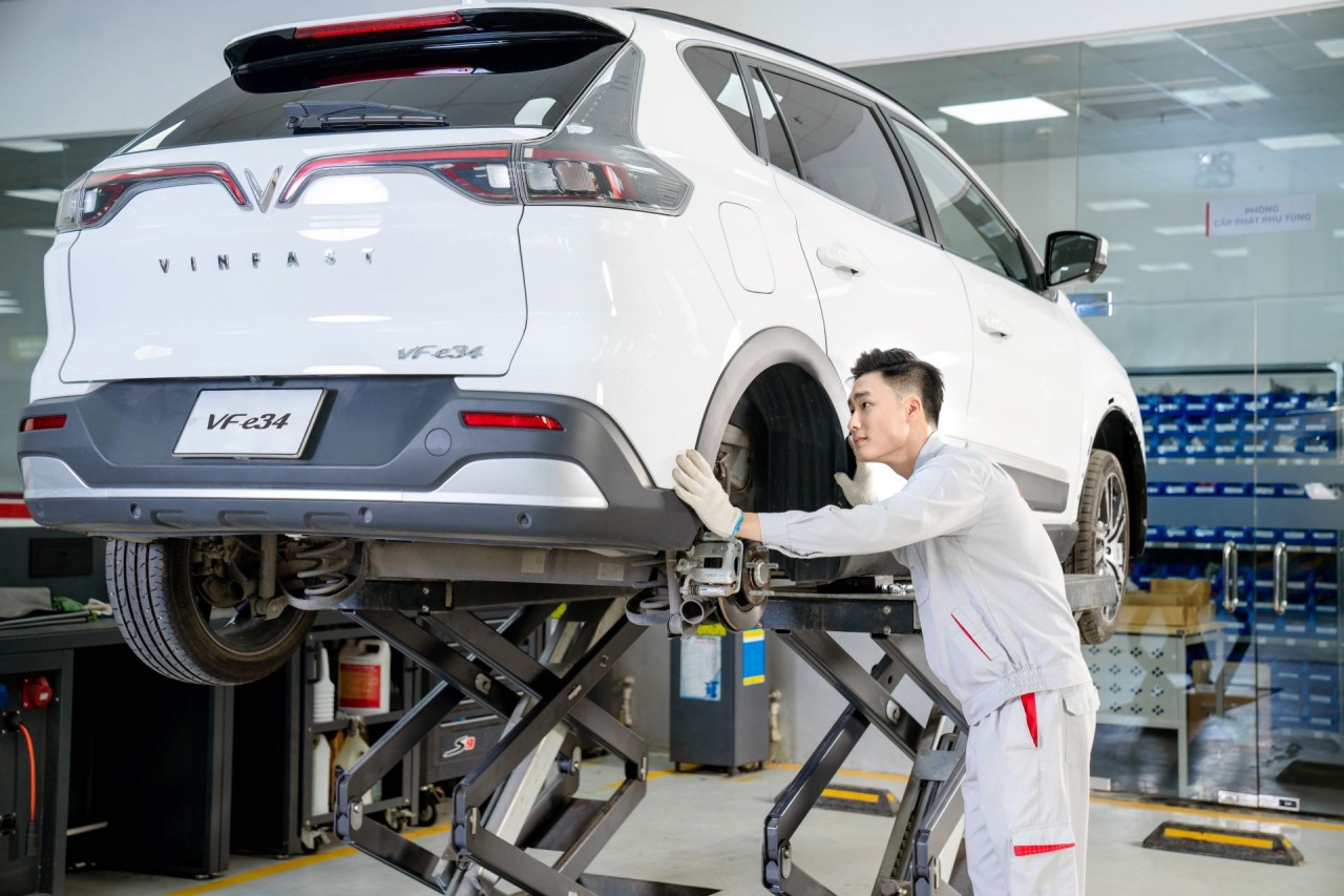 VinFast đẩy mạnh phát triển mạng lưới xưởng dịch vụ và nâng cấp chất lượng hậu mãi VinFast đẩy mạnh phát triển mạng lưới xưởng dịch vụ và nâng cấp chất lượng hậu mãi