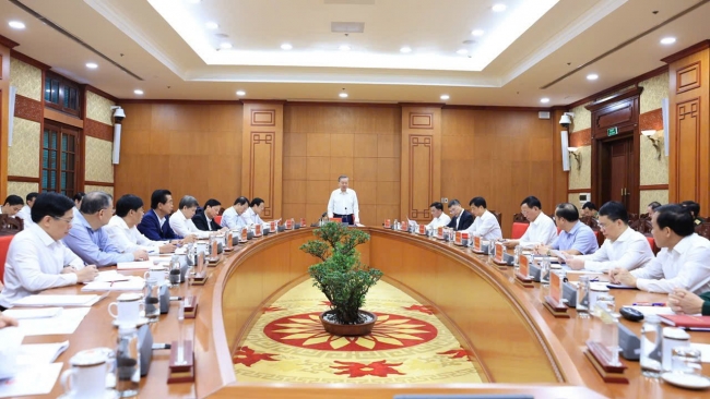 chong lang phi thong diep manh me cua tong bi thu to lam