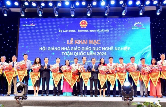 Khai mạc Hội giảng Nhà giáo Giáo dục nghề nghiệp toàn quốc năm 2024 tại Quảng Ninh