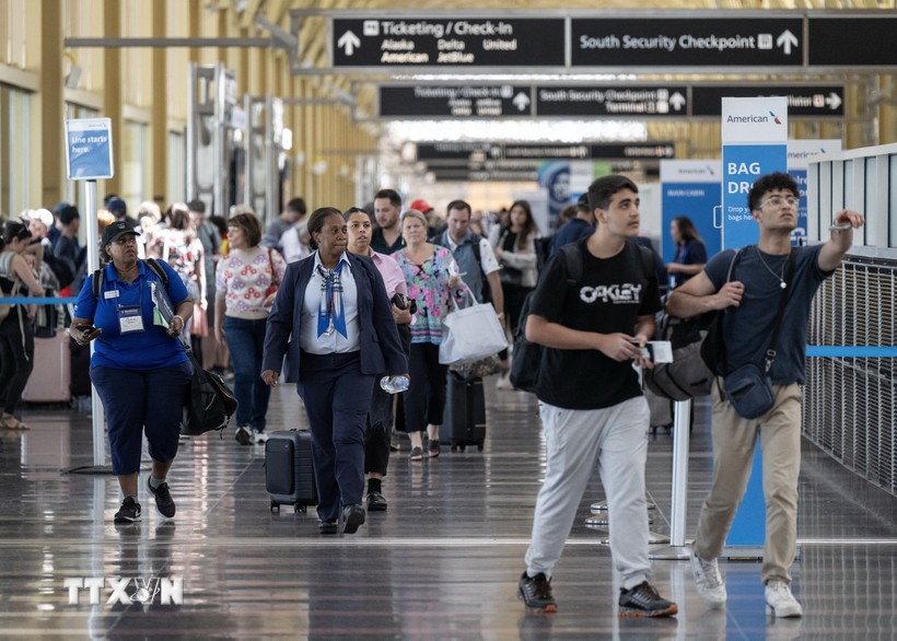IATA: Doanh thu ngành hàng không toàn cầu sẽ vượt 1.000 tỷ USD vào năm 2025