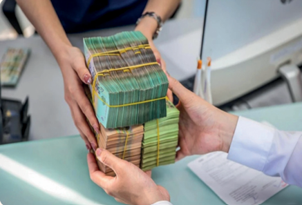 Co hẹp nguồn thu phi tín dụng, tỷ trọng giảm xuống đáy 8 năm Co hẹp nguồn thu phi tín dụng, tỷ trọng giảm xuống đáy 8 năm