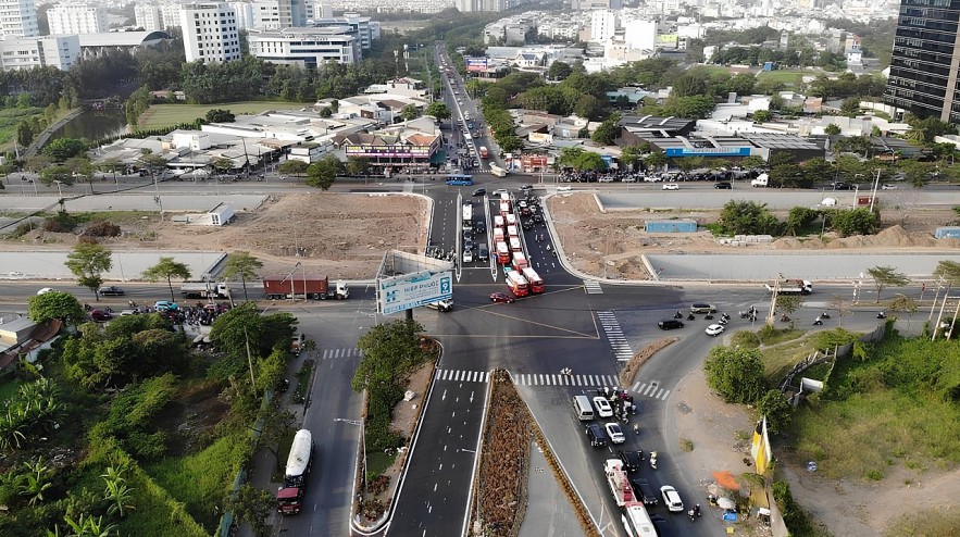 TP. Hồ Chí Minh: Hầm chui Nguyễn Văn Linh giúp giảm tình trạng kẹt xe, ùn tắc TP. Hồ Chí Minh: Hầm chui Nguyễn Văn Linh giúp giảm tình trạng kẹt xe, ùn tắc