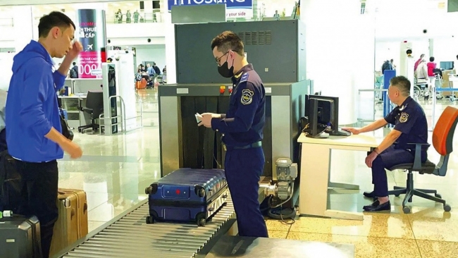 Xuất, nhập khẩu đầu năm thông suốt, ổn định