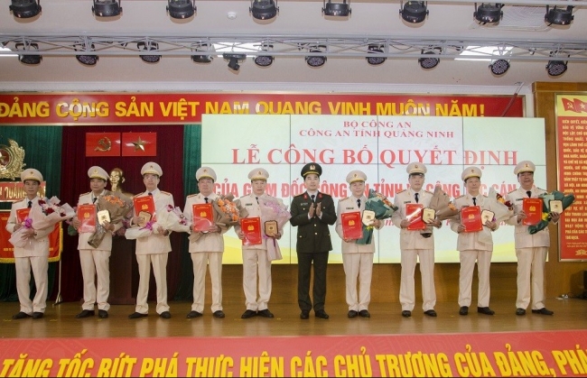 Nhiều lãnh đạo cấp phòng Công an tỉnh Quảng Ninh xin nghỉ hưu trước hạn tuổi