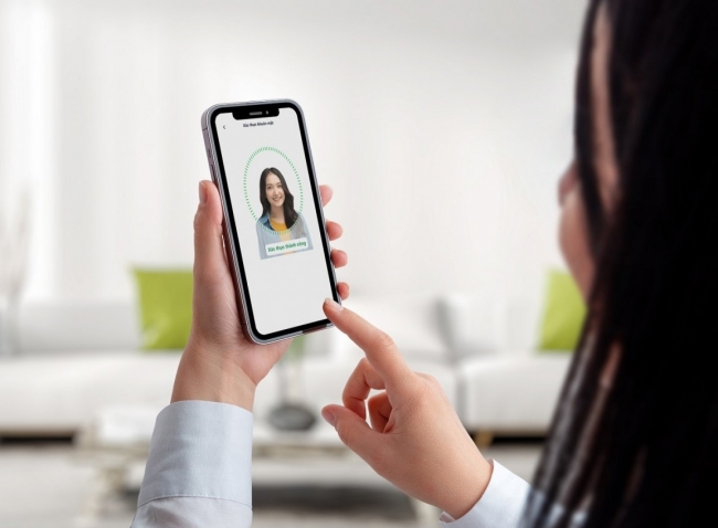 SHB dành một tỷ đồng quà tặng cho khách hàng bổ sung, cập nhật thông tin sinh trắc học