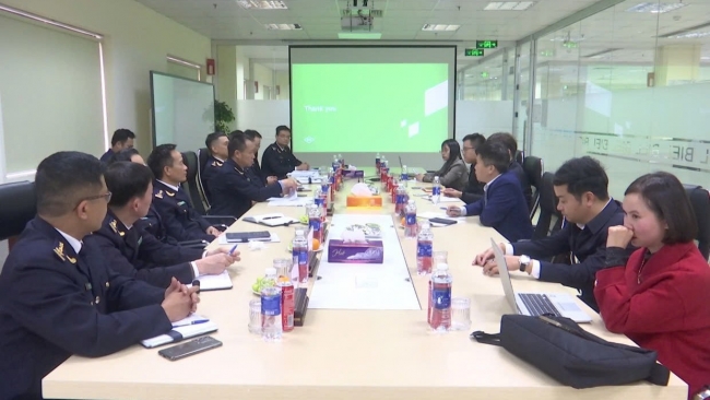 lanh dao hai quan bac ninh truc tiep lang nghe vuong mac cua doanh nghiep xuat nhap khau