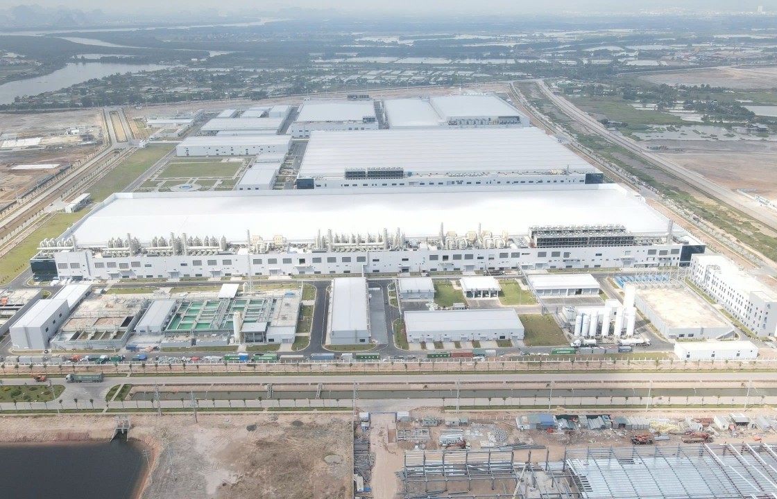 Quảng Ninh thúc đẩy phát triển khu kinh tế, khu công nghiệp và năng lượng