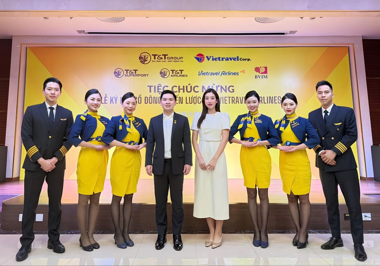 Phó Chủ tịch HĐQT T&T Group Đỗ Vinh Quang làm Chủ tịch HĐQT Vietravel Airlines Phó Chủ tịch HĐQT T&T Group Đỗ Vinh Quang làm Chủ tịch HĐQT Vietravel Airlines
