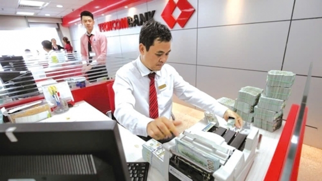 sinh loi tu dong bung no muon hinh van trang hut dong tien nhan roi