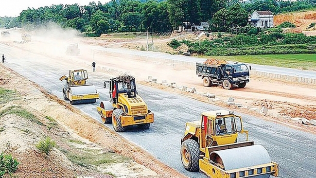 Giải ngân vốn đầu tư công: Phải tăng tốc ngay từ bây giờ