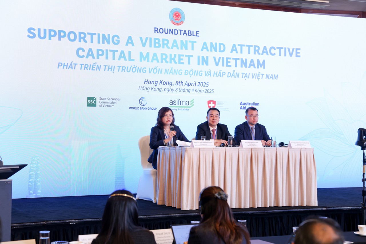 Thêm tín hiệu tích cực được ghi nhận từ tiến trình nâng hạng thị trường chứng khoán tại Hong Kong