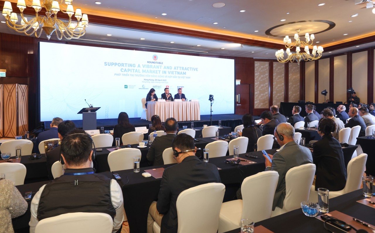 Thêm tín hiệu tích cực được ghi nhận từ tiến trình nâng hạng thị trường chứng khoán tại Hong Kong