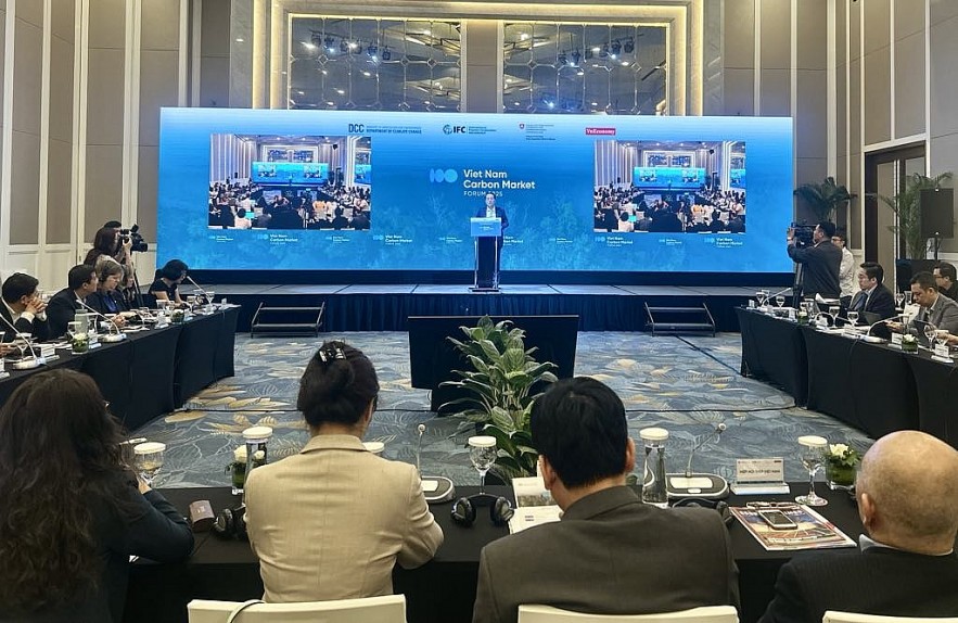 Xây dựng khung pháp lý và hạ tầng kỹ thuật cho thị trường carbon phát triển