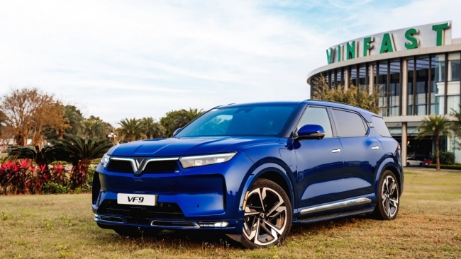 VinFast tiếp tục ghi nhận tăng trưởng doanh thu mạnh mẽ trên toàn cầu trong quý II