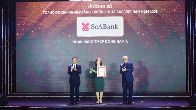 SeABank tăng 173 bậc trong bảng xếp hạng FAST500