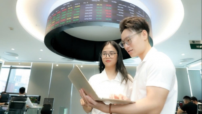 Động lực mạnh mẽ cho thị trường chứng khoán  phát triển trong giai đoạn mới