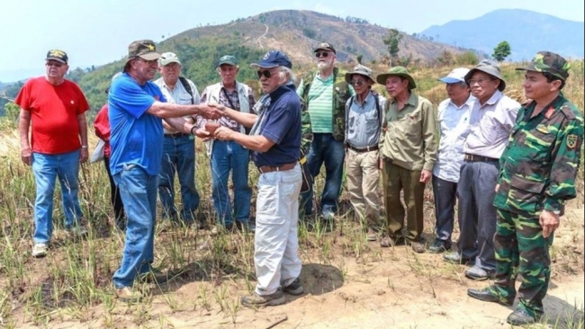 mot goc nhin khac ve cuoc chien