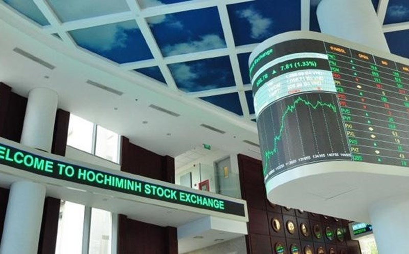 Giá trị vốn hóa cổ phiếu trên HOSE đạt hơn 5,12 triệu tỷ đồng trong tháng 4