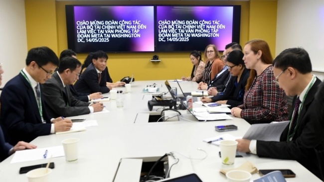 Bộ Tài chính làm việc với Tập đoàn Meta về phát triển công nghệ bán dẫn, AI