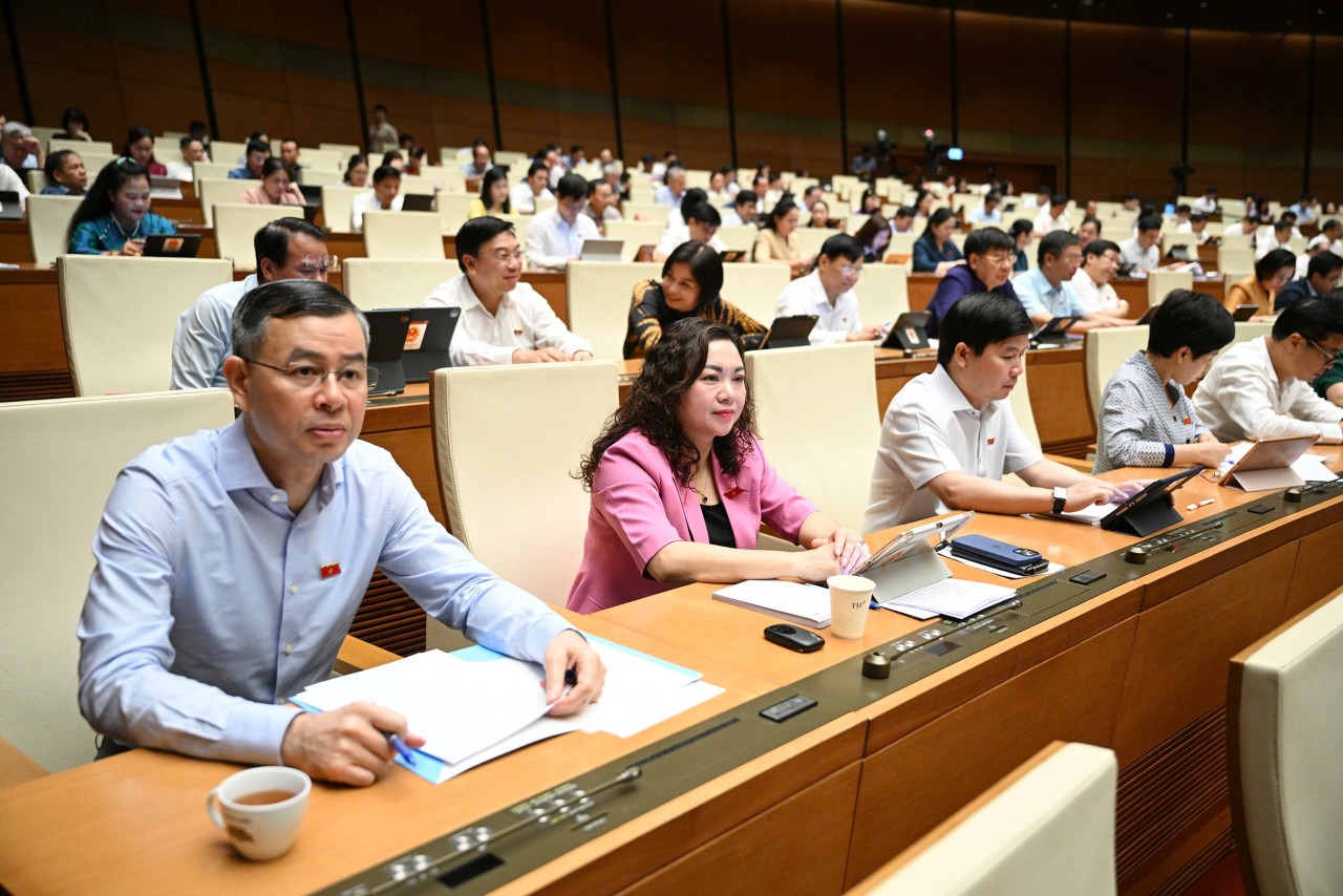 Chính sách đặc thù cho nhà ở xã hội: Đột phá nhưng cũng có nguy cơ sơ hở, lạm dụng Chính sách đặc thù cho nhà ở xã hội: Đột phá nhưng cũng có nguy cơ sơ hở, lạm dụng