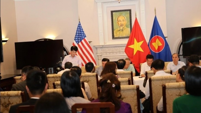 Vietnam, US hold second round of trade negotiations