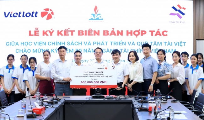 Học viện Chính sách và Phát triển ký Biên bản ghi nhớ hợp tác chiến lược với Quỹ Tâm Tài Việt