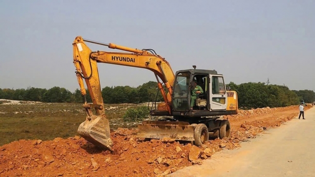 Đi ngược xu thế, Việt Nam nỗ lực tăng trưởng cao bằng những giải pháp đặc biệt