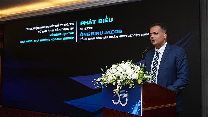 Nestlé Việt Nam ký kết hợp tác với Đại học Quốc gia TP.HCM thực thi mô hình “3 nhà”