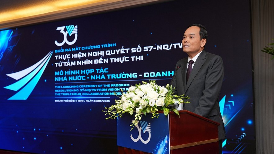 Nestlé Việt Nam ký kết hợp tác với Đại học Quốc gia TP.HCM thực thi mô hình “3 nhà”