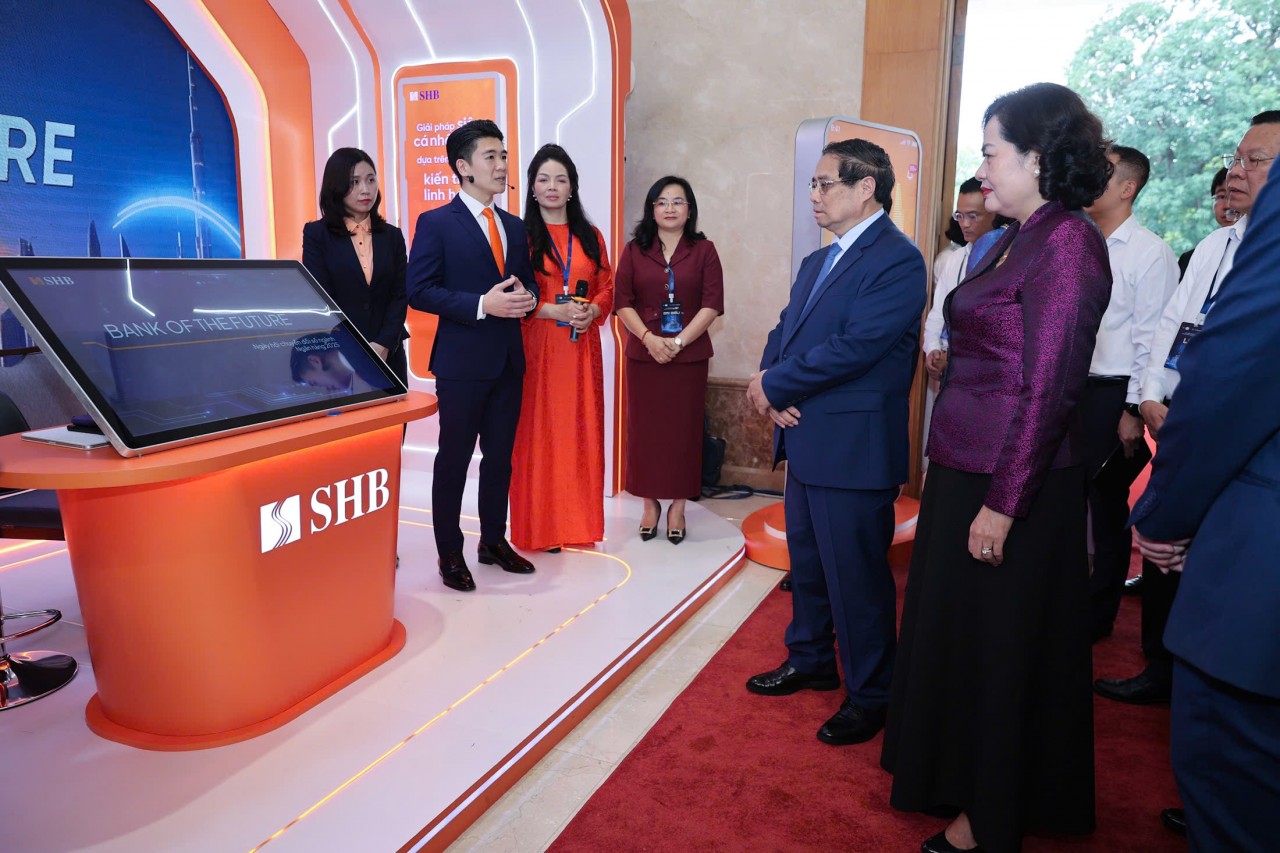 Giải pháp thanh toán tích hợp của SHB được giới thiệu trước Thủ tướng Phạm Minh Chính Giải pháp thanh toán tích hợp của SHB được giới thiệu trước Thủ tướng Phạm Minh Chính