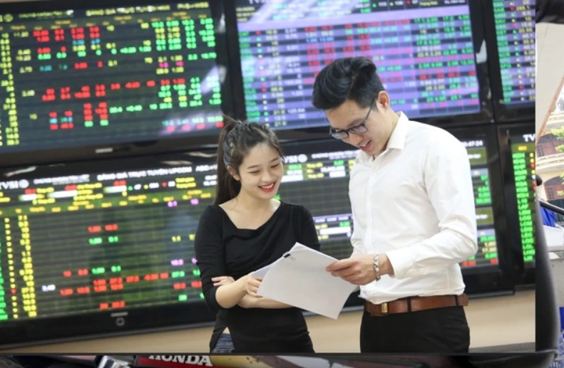 Chứng khoán ngày 19/9: Lực cầu quay trở lại cuối phiên giúp VN-Index thu hẹp đà giảm