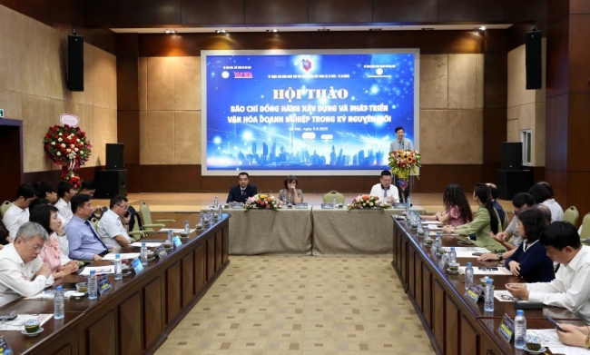 Báo chí có vai trò quan trọng trong đồng hành xây dựng, phát triển văn hóa doanh nghiệp