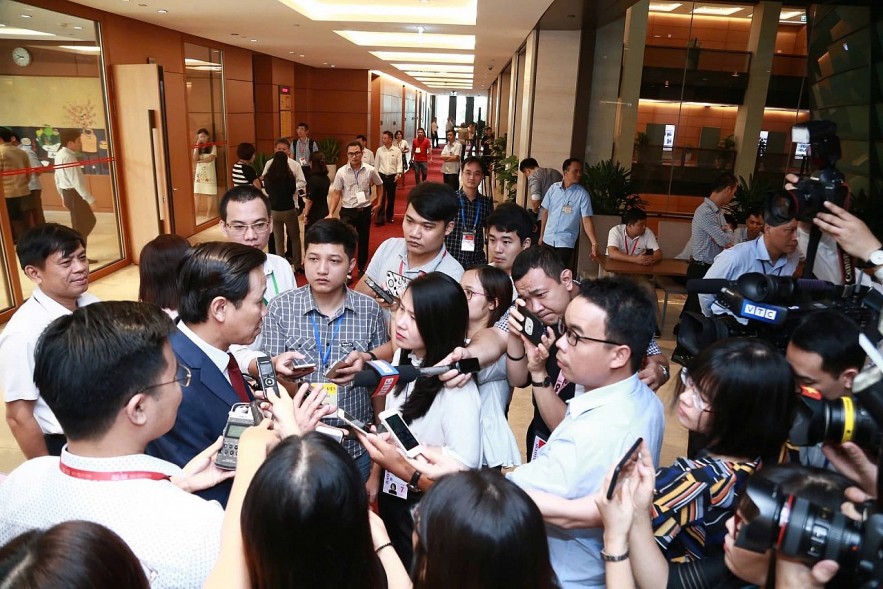 Dự thảo Luật Báo chí (sửa đổi): Mở ra không gian phát triển mới của báo chí hiện đại Dự thảo Luật Báo chí (sửa đổi): Mở ra không gian phát triển mới của báo chí hiện đại