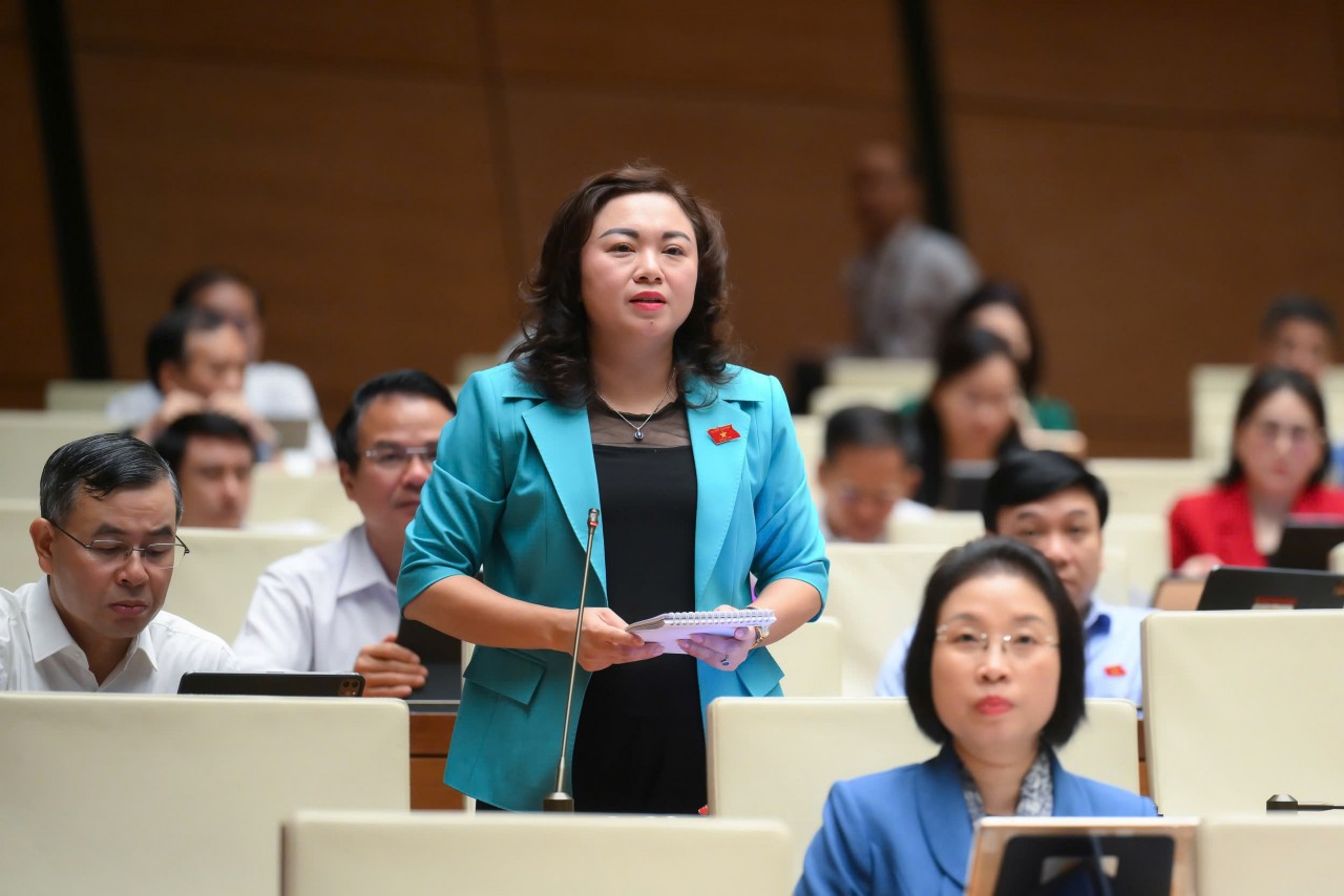 Bộ trưởng Bộ Tài chính Nguyễn Văn Thắng: Hỗ trợ doanh nghiệp phát triển bằng cả thể chế và nguồn lực Bộ trưởng Bộ Tài chính Nguyễn Văn Thắng: Hỗ trợ doanh nghiệp phát triển bằng cả thể chế và nguồn lực