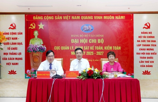 Xây dựng đơn vị trong sạch, vững mạnh, đoàn kết, kỷ cương, đột phá, hiệu quả