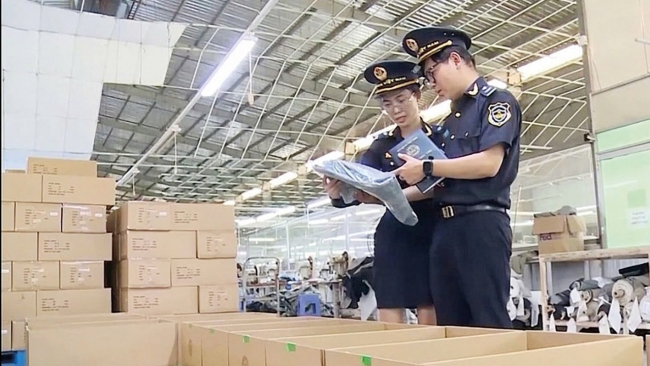 hai quan khu vuc xvii dam bao thong quan hang hoa cho doanh nghiep dap ung chinh quyen 2 cap