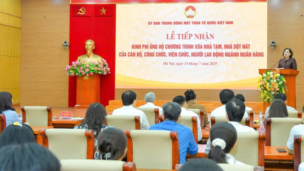 Ngành Ngân hàng cam kết hỗ trợ trên 1.000 tỷ đồng để xóa nhà tạm, nhà dột nát