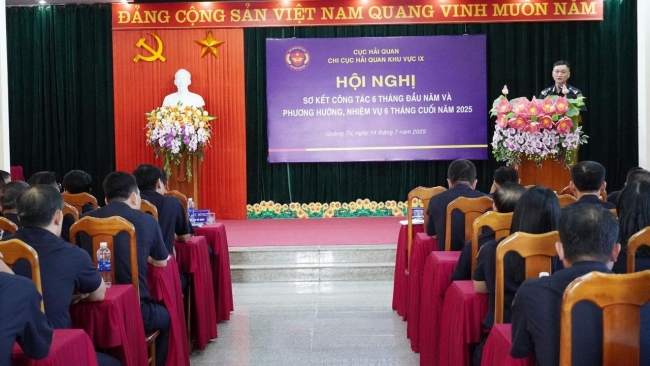 Chi cục Hải quan khu vực IX tổ chức hội nghị sơ kết 6 tháng đầu năm