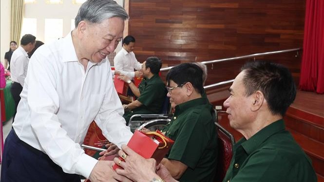 Tổng Bí thư Tô Lâm: Người có công là tài sản quý, là biểu tượng của ý chí, nghị lực Việt Nam