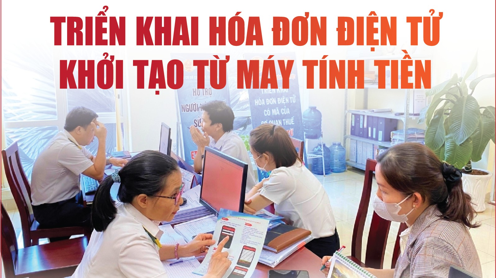 Infographics: 300.897 cơ sở kinh doanh đăng ký sử dụng hóa đơn điện tử khởi tạo từ máy tính tiền