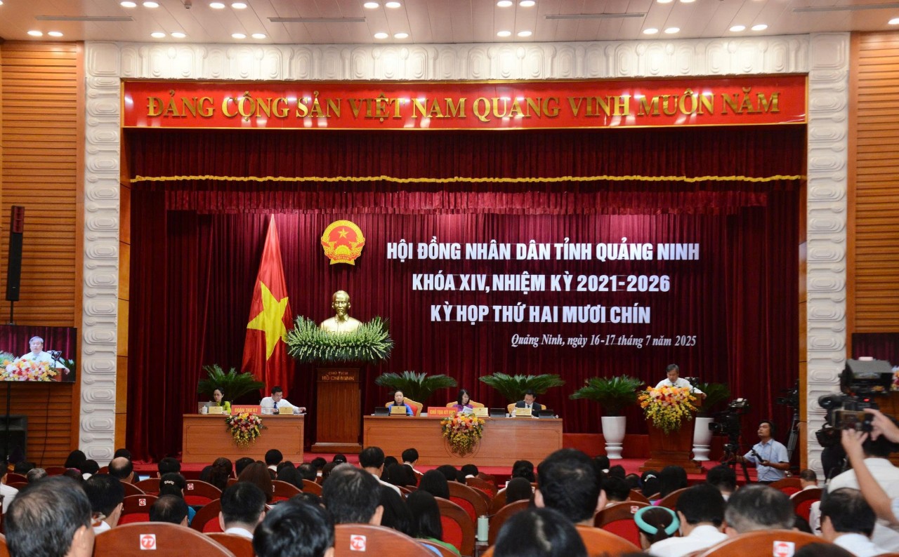 Quảng Ninh phấn đấu tăng trưởng kinh tế quý III đạt trên 19,6% Quảng Ninh phấn đấu tăng trưởng kinh tế quý III đạt trên 19,6%