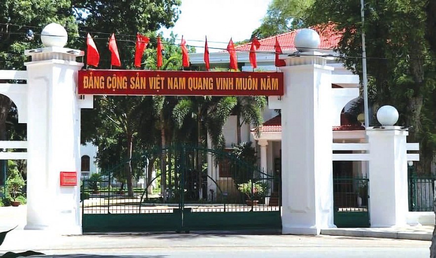 Bài 2: Không để tài nguyên quốc gia bị hoang phí trong im lặng Bài 2: Không để tài nguyên quốc gia bị hoang phí trong im lặng