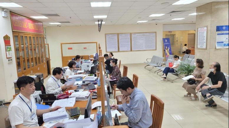 Tập trung tháo gỡ khó khăn trong thực hiện thủ tục hành chính, chuyển đổi số giai đoạn đầu vận hành mô hình chính quyền địa phương 2 cấp