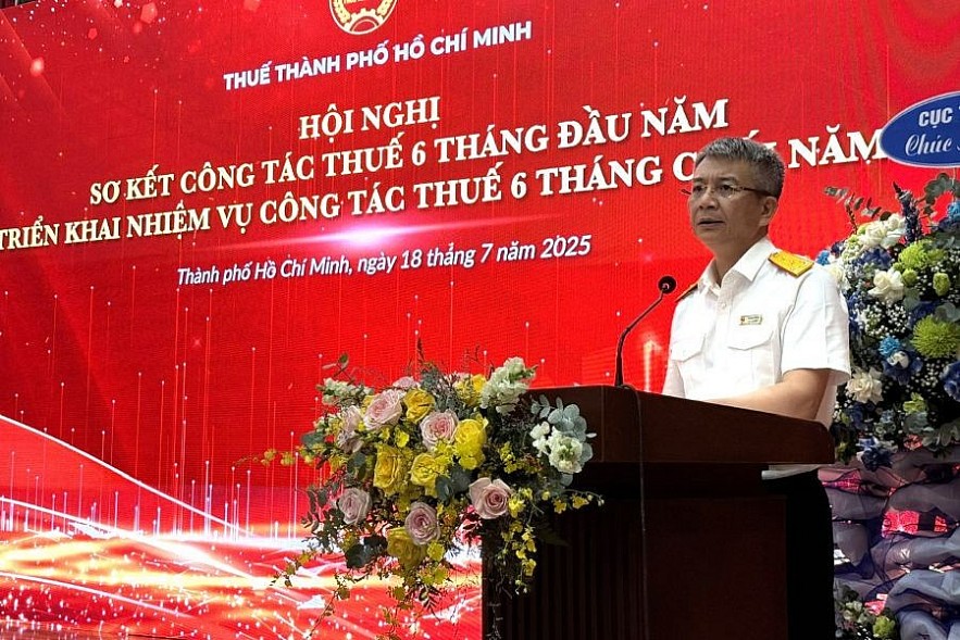 Cục trưởng Cục Thuế Mai Xuân Thành phát biểu tại hội nghị. Ảnh: Đỗ Doãn