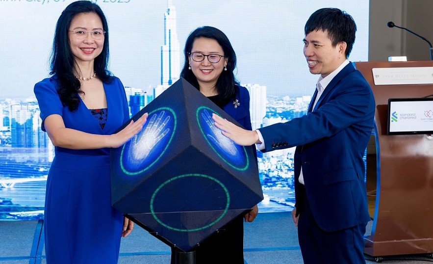 Hỗ trợ toàn diện cho các nữ doanh nhân điều hành doanh nghiệp vừa và nhỏ