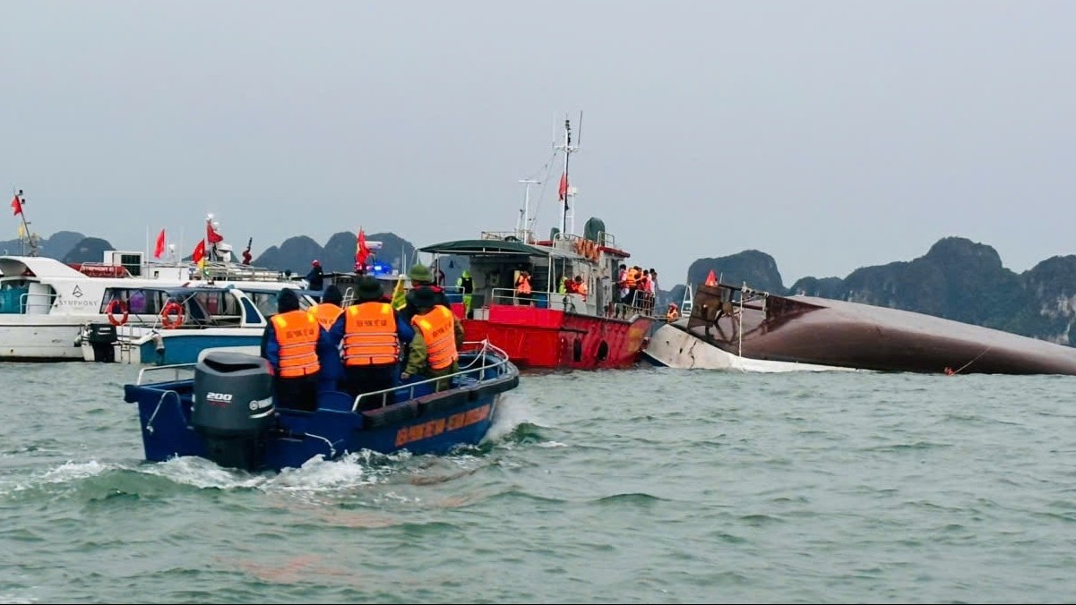 Doanh nghiệp bảo hiểm khẩn trương bồi thường hơn 10 tỷ đồng vụ lật tàu Vịnh Xanh 58