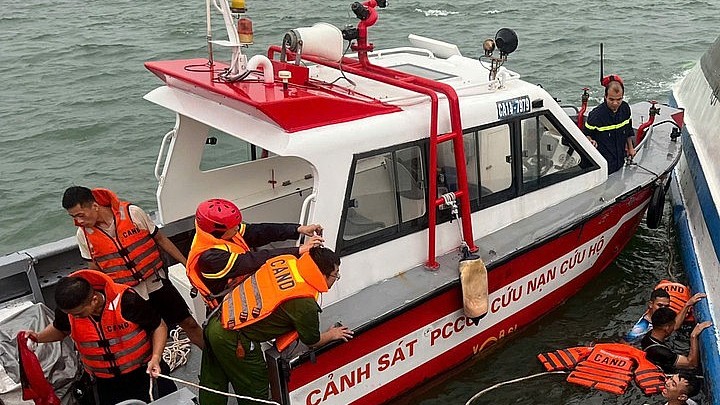 Thêm 3 doanh nghiệp chi trả, bồi thường bảo hiểm vụ lật tàu Vịnh Xanh 58 lên hơn 14 tỷ đồng