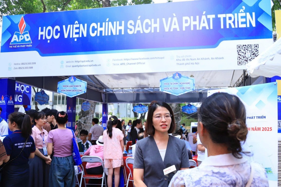 Điểm chuẩn trúng tuyển vào Học viện Chính sách và Phát triển dự báo sẽ giảm từ 1 - 3 điểm